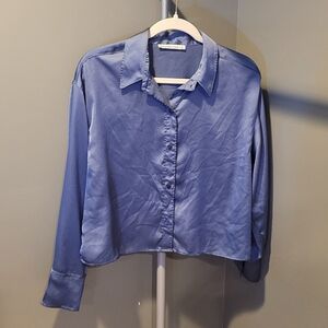 Abercrombie & Fitch Satin Long Sleeve Button-Up Blouse, Women's Size S, Blue